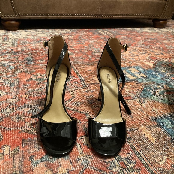 MICHAEL Michael Kors Shoes - Michael Kors sandal